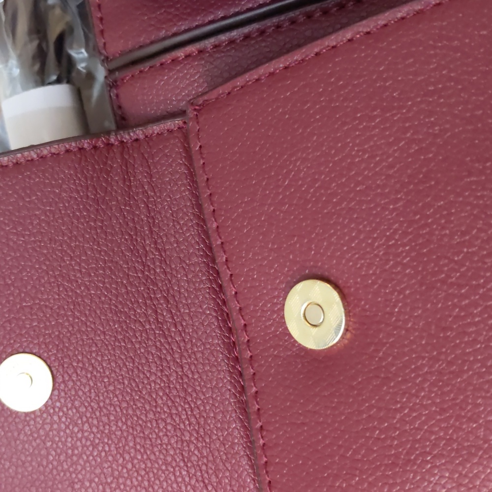 NWT - London Fog - Evalyn Multi Crossbody bag - RUBY - Picture 7 of 7